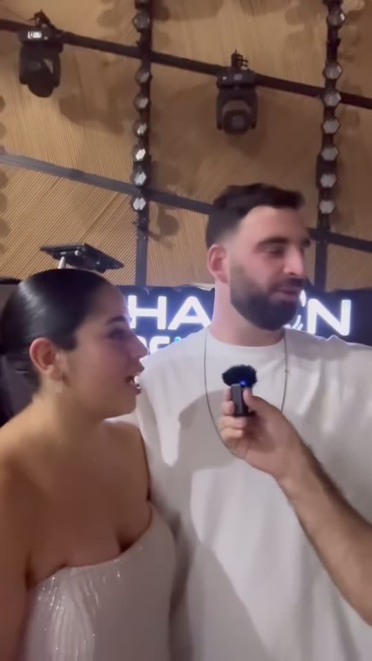 רגע מאירוע של שרון יוספוב, קליפ 16